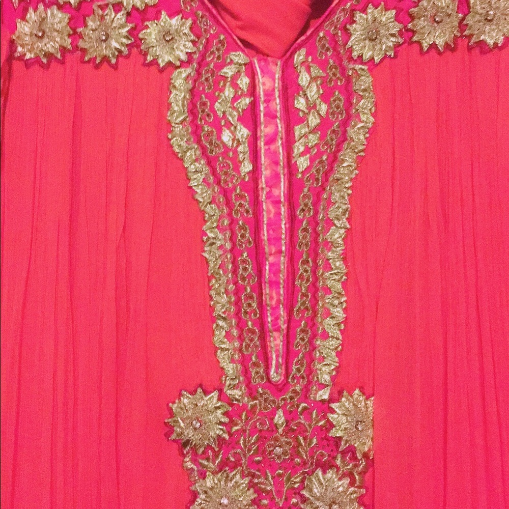 Dress - Picture 5 of 5